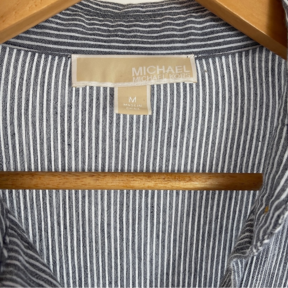 Michael Kors Button Down Shirt Size M - Picture 3 of 8